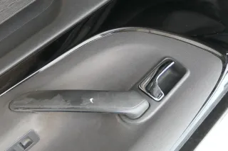 1x VW Lupo Arosa Türverkleidung Verkleidung Tür vorne rechts oben schwarz - Bild 2