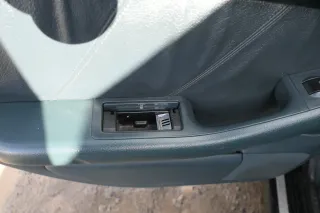 1x Audi A6 4B Türverkleidung Verkleidung Tür hinten links Leder grün lago - Bild 4