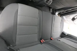 Golf 6 5K Kombi Sitze hinten Rückbank Rücksitzbank 3 Punkt Gurt Lehne OHNE-Kopfs - Bild 2