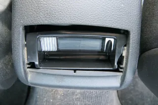 Audi A4 8E B6 B7 Mitteltunnel hinten Verkleidung um Handbremse Konsole schwarz - Bild 4