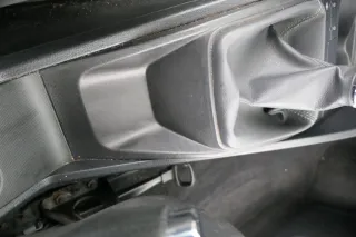 Ibiza 6J Mitteltunnel Verkleidung Mittelkonsole Abdeckung karbonschwarz schwarz - Bild 3