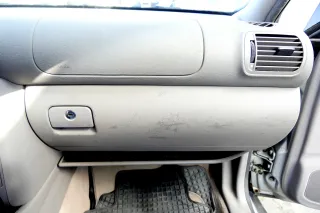 Audi A3 8L Handschuhfach Klappe 8L1857095 muschel - Bild 1