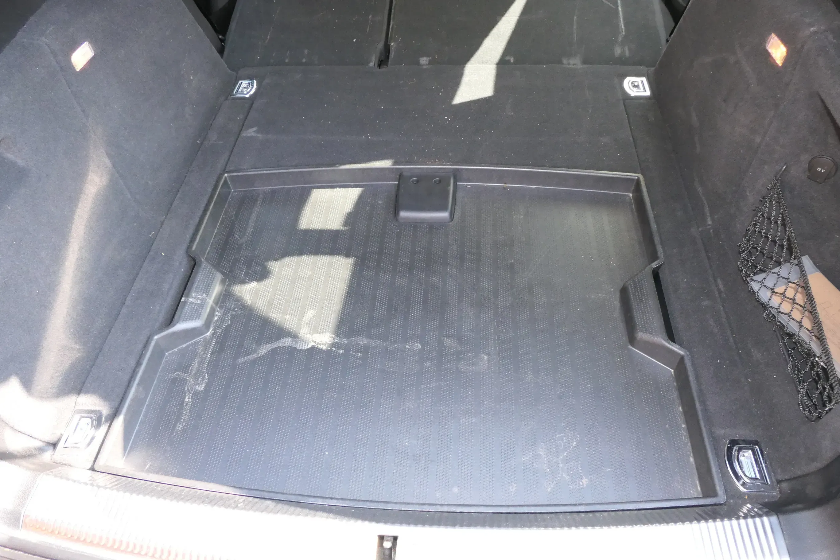 Audi A4 B8 8K Variant Kombi Verkleidung Teppich Kofferraum schwarz - Bild 1