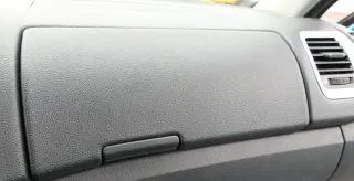 Skoda Roomster Fabia 5J Handschuhfach Handschuhfachdeckel Deckel Klappe oben - Bild 1