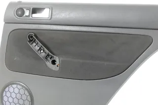 1x VW Golf 4 1J Kombi Türverkleidung Verkleidung Tür hinten rechts schwarz - Bild 2