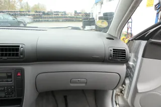 VW Passat 3B 3BG Handschuhfach grau Handschuhfachdeckel Deckel Klappe - Bild 3