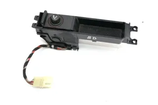 Audi A4 B5 8D Zigarettenanzünder vorne Anzünder 8D0863284C - Bild 1