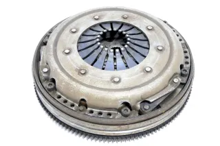 Audi A4 B5 Schwungrad Schwungscheibe Druckplatte AHL ADP 1,6l 74kw Kupplung - Bild 5