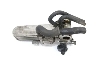 VW Bora  Golf 4 Drosselklappe Reglerklappe Abgaskühler 1,9 AXR 74kw 101PS - Bild 1