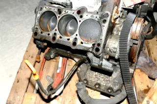 VW Passat 3B A4 Motorblock Block AMX 2,8 142kw 193PS Quattro V6 Motor - Bild 2