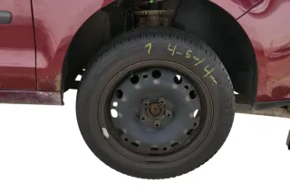 4x VW Polo 9N 6R Felgen Reifen 195/55 R15 85V Sommerreifen ca. 4-6mm - Bild 3