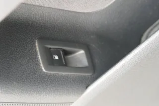 VW Golf Plus 5M 1x Türverkleidung Verkleidung Tür vorne links schwarz - Bild 5