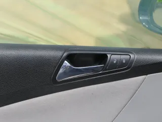 VW Passat 3C Variant 1x Türverkleidung Verkleidung Tür vorne links grau - Bild 4