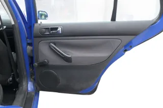 1x VW Golf 4 1J Limousine Türverkleidung Verkleidung Tür hinten rechts schwarz - Bild 2