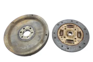 VW Polo 6N 6N2 Schwungscheibe Schwungrad Druckplatte Kupplung 1,7 SDI AKU AEF - Bild 3