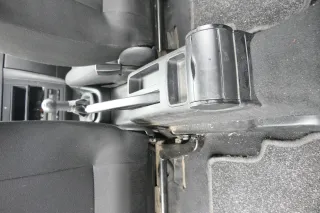 VW Golf 4 Bora Mitteltunnel Aschenbecher hinten Verkleidung schwarz - Bild 3