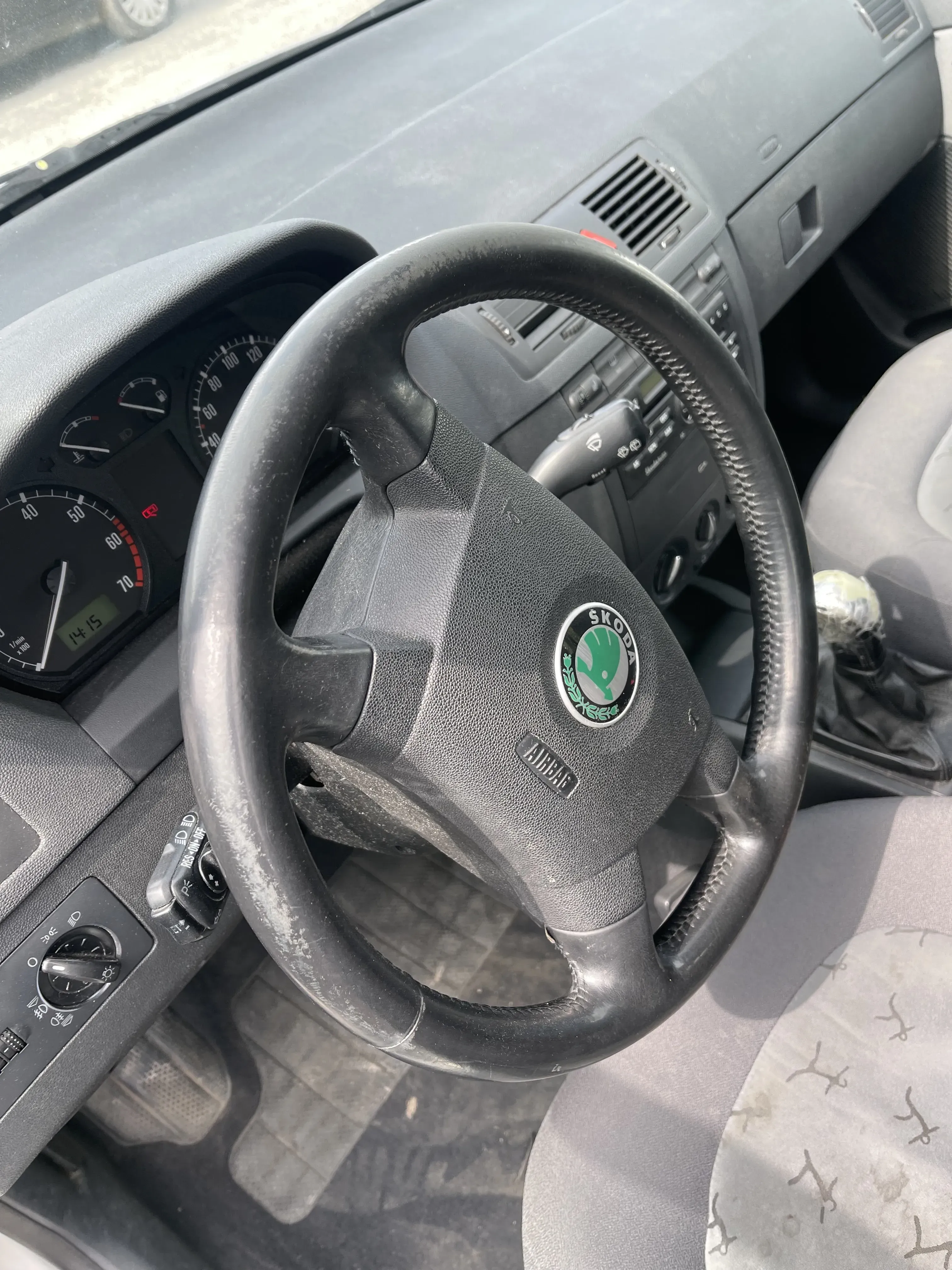 Fabia 6Y Lenkrad 4-Speichen 6Y0419091C E74 Leder Lederlenkrad -ohne Airbag - Bild 1