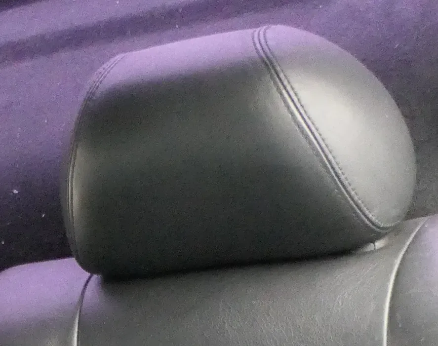 1x Seat Leon Toledeo 1M Sitz hinten links rechts mitte Kopfstütze Leder schwarz - Bild 1