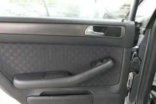 Audi A6 4B Türverkleidung Verkleidung Tür vorne hinten links rechts soul schwar - Bild 1