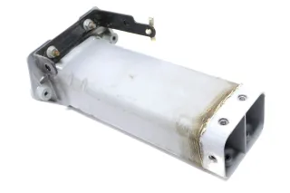 Audi A2 8Z Halter 8Z0805119 Längsträger vorne rechts 8Z0805109A Spitze Aufnahme - Bild 3