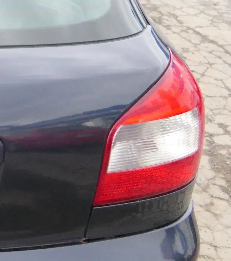 Audi A3 8L Rücklicht Rückleuchte Hecklicht original 8L0945096C Facelift rechts - Bild 1