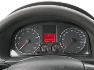 Caddy 2K Tacho Tachometer Kombiinstrument 269.000km 1T0920862B Benzin GAS - Bild 1