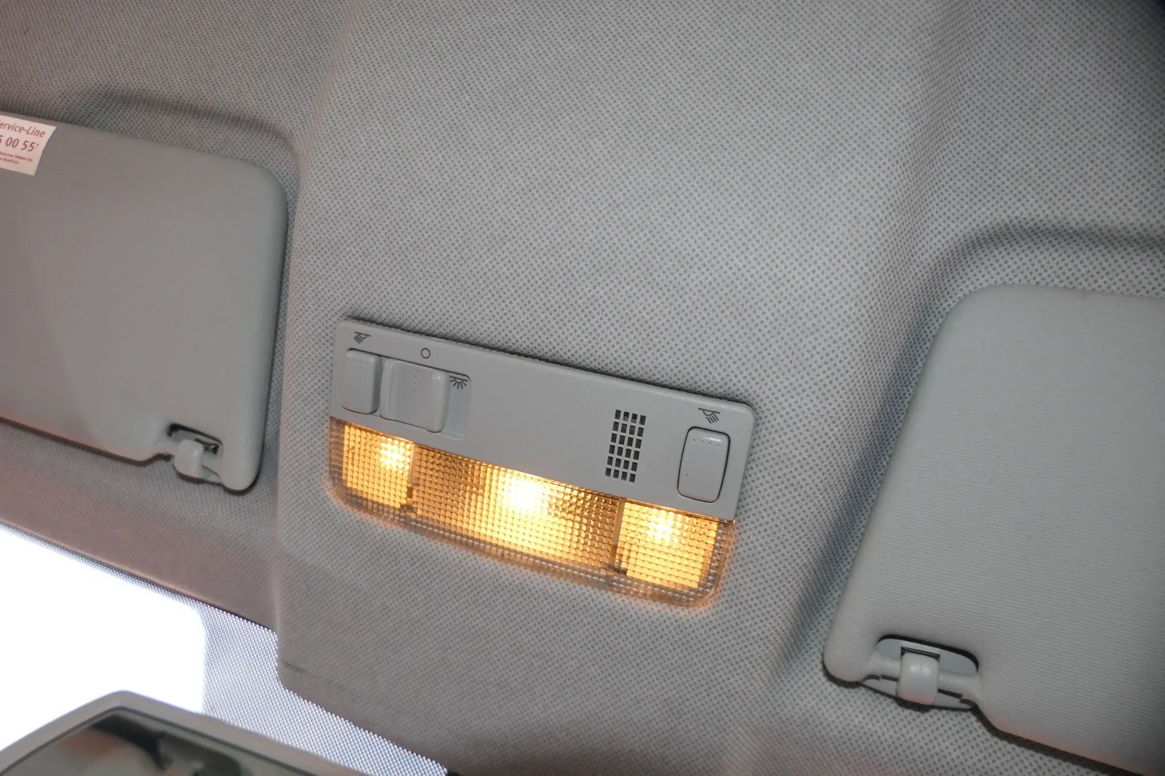 VW Ibiza 6J T5 Leuchte Innenraum Innen Lampe 3B0947105C grau - Bild 1