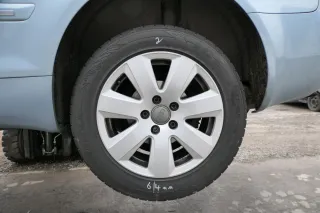 A6 4F TT Alufelgen Winterreifen Reifen Felgen 215/55 R16 97V 4F0601025AJ 4-6mm - Bild 4
