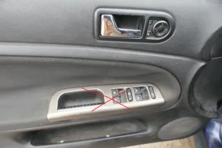 1x Passat 3B Variant Türverkleidung Verkleidung Tür vorne links Griff schwarz - Bild 2