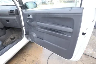 VW Fox 5Z Türverkleidung Verkleidung Tür vorne rechts schwarz - Bild 2