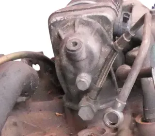 VW T4 Ölkühler Halter Ölfilterflansch 074115405R Ölfilterhalter 2,5 TDI ACV - Bild 1