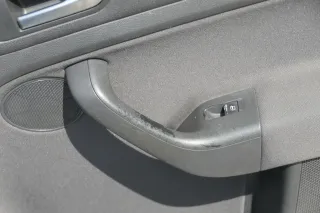 VW Golf Plus 5M 1x Türverkleidung Verkleidung Tür vorne rechts schwarz - Bild 2