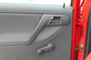 1x VW Polo 6N2 Türverkleidung Verkleidung Tür hinten links 4/5-Türer off-black - Bild 2