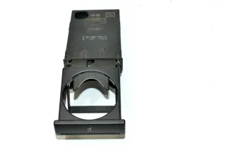 Audi A4 B5 Faceliftmodell Becherhalter Dosenhalter Getränkehalter 8D0862534A - Bild 1