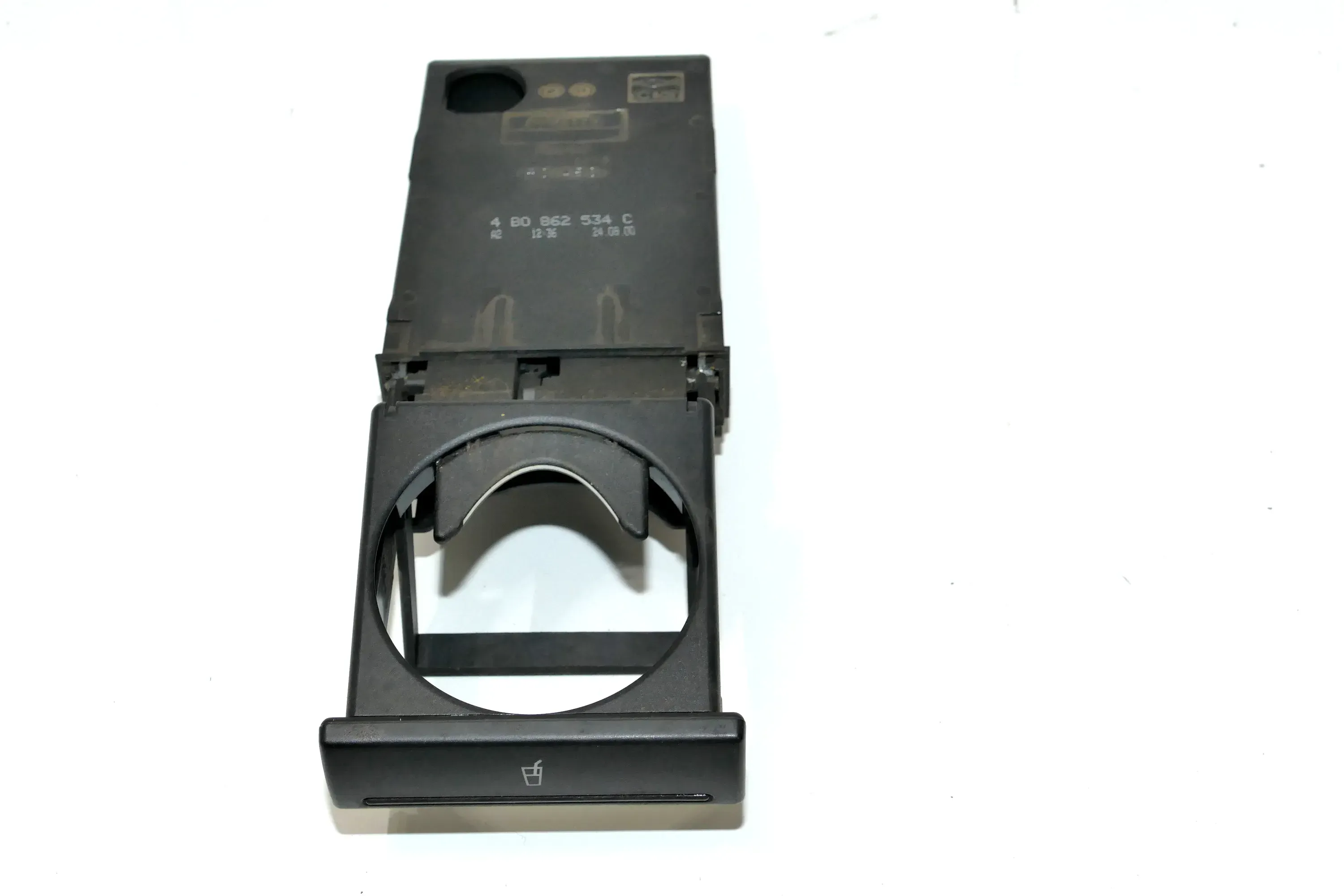 Audi A4 B5 Faceliftmodell Becherhalter Dosenhalter Getränkehalter 8D0862534A - Bild 1