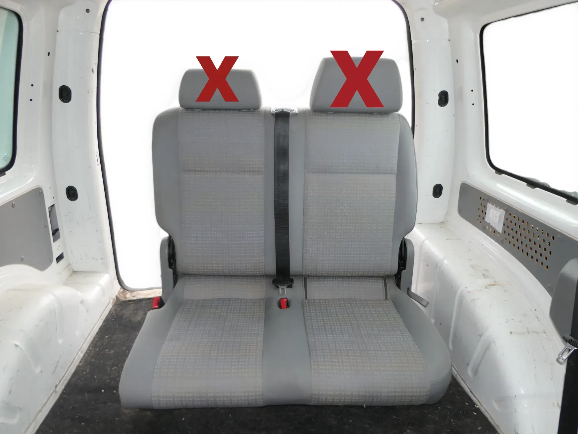 Caddy 3 2K Sitz Sitze Doppelsitzbank hinten rechts Rückbank 1.Sitzreihe - Bild 1