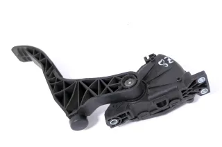 Audi A2 8Z elektrisches Gaspedal Geber Gas 8Z1723523F TDI Schaltgetriebe - Bild 3