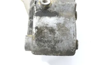 VW Golf Sharan Halter Konsole Lichtmaschine Träger 021260089F - Bild 4