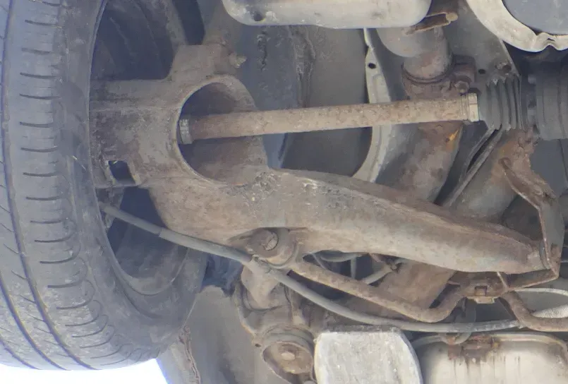 VW Golf 3 Syncro Quattro Allrad Achsschenkel Radlagergehäuse hinten links Querle - Bild 1