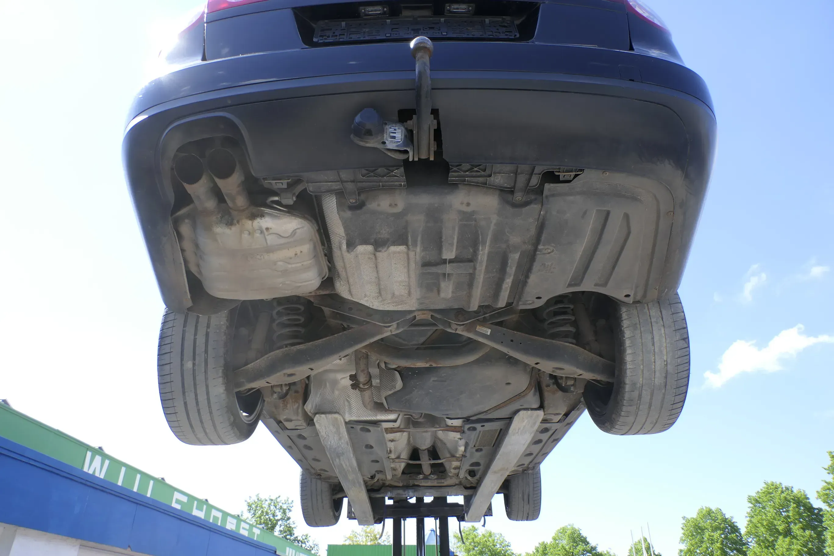 VW Passat 3C Auspuff Endschalldämpfer Mittelschalldämpfer 2,0 TDI BKP 103kw BMA - Bild 1