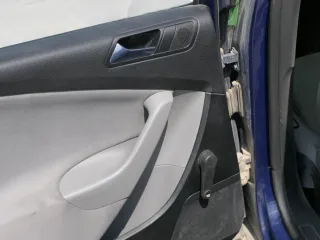 1x VW Passat 3C Variant Türverkleidung Verkleidung Tür hinten links grau - Bild 3