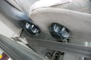 Sharan 7M Sitz vorne links Fahrersitz auch Camper Bulli Armlehne Tisch Drehbar - Bild 2