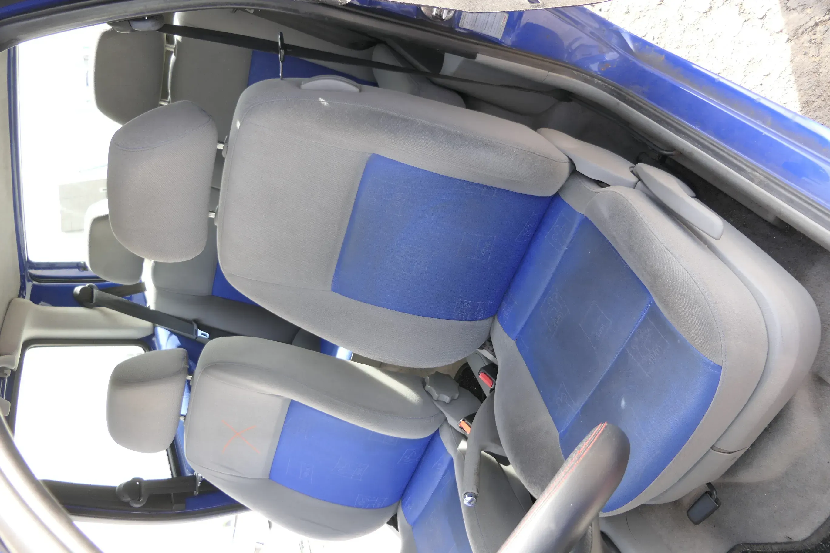 Seat Arosa Lupo Sitz vorne links Fahrersitz Höhenverstellung blau grau - Bild 1