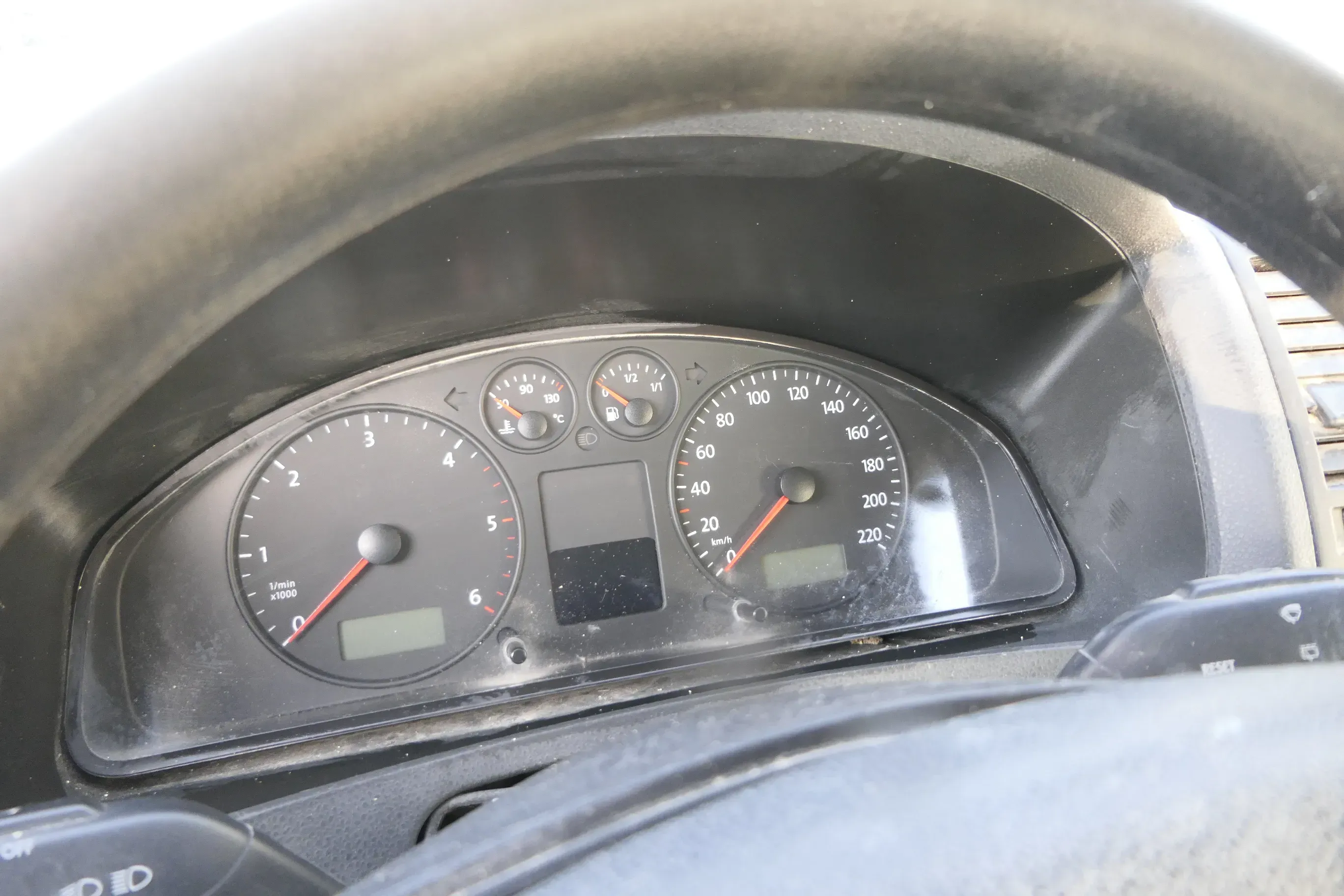 VW T5 Transporter Tacho Tachometer Kombiinstrument 7H0920861EX 2,5 TDI - Bild 1