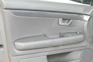 4x Audi A4 8E B6 Türverkleidung Verkleidung Tür vorne + hinten schwarz links - Bild 4