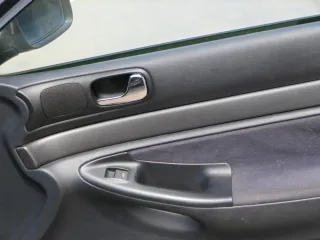 1x Audi A4 B5 Türverkleidung Verkleidung Tür vorne rechts Griff Öffner - Bild 5