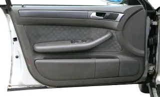 1x A6 4B Türverkleidung Verkleidung Tür vorne links swing grau - Bild 1