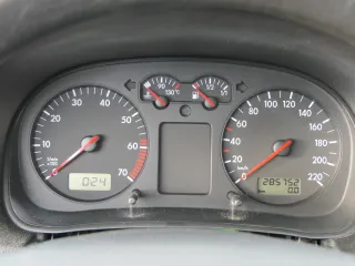VW Golf 4 Tacho Tachometer Kombiinstrument 285.000km 1J0920805 1,4 16V 75PS 55kw - Bild 2