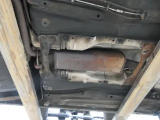 VW Caddy 2K Auspuff Endschalldämpfer Mittelschalldämpfer Endtopf BSX - Bild 2