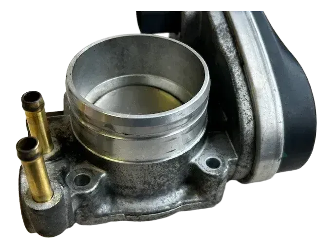 VW Golf 5 Touran Drosselklappe 06A133062AD 2,0 80kw BSX Gas Erdgas - Bild 1